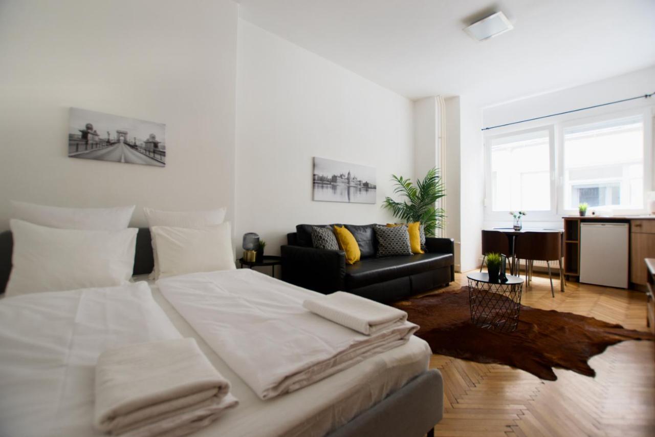 Standard Apartment by Hi5 - Petőfi 12 Budapest Kültér fotó