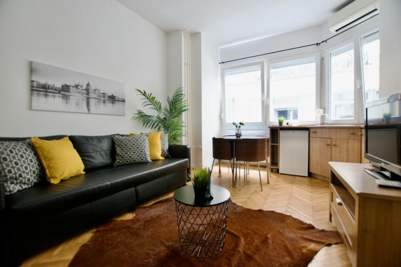 Standard Apartment by Hi5 - Petőfi 12 Budapest Kültér fotó