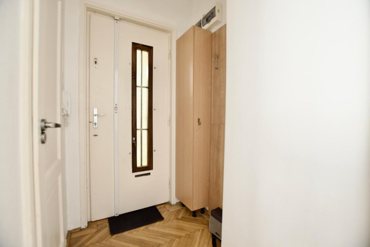 Standard Apartment by Hi5 - Petőfi 12 Budapest Kültér fotó