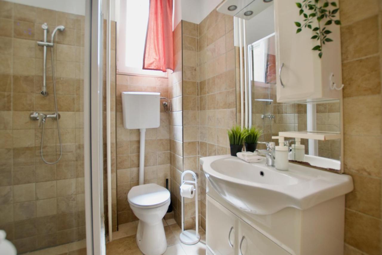 Standard Apartment by Hi5 - Petőfi 12 Budapest Kültér fotó