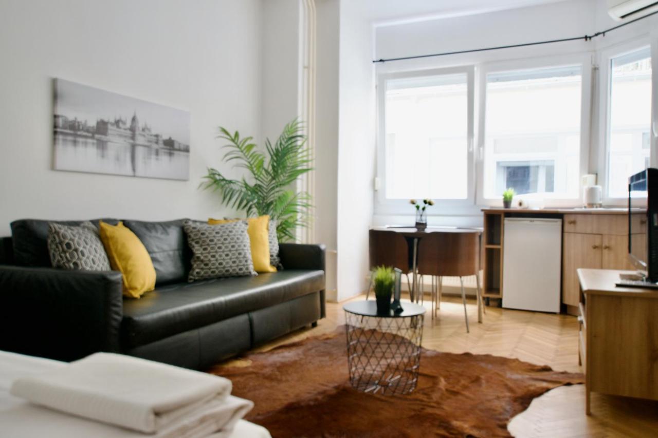 Standard Apartment by Hi5 - Petőfi 12 Budapest Kültér fotó