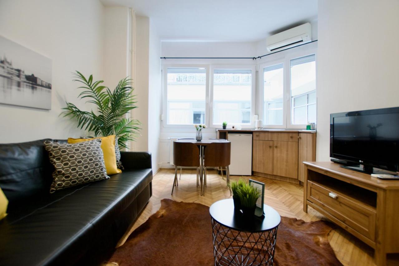 Standard Apartment by Hi5 - Petőfi 12 Budapest Kültér fotó